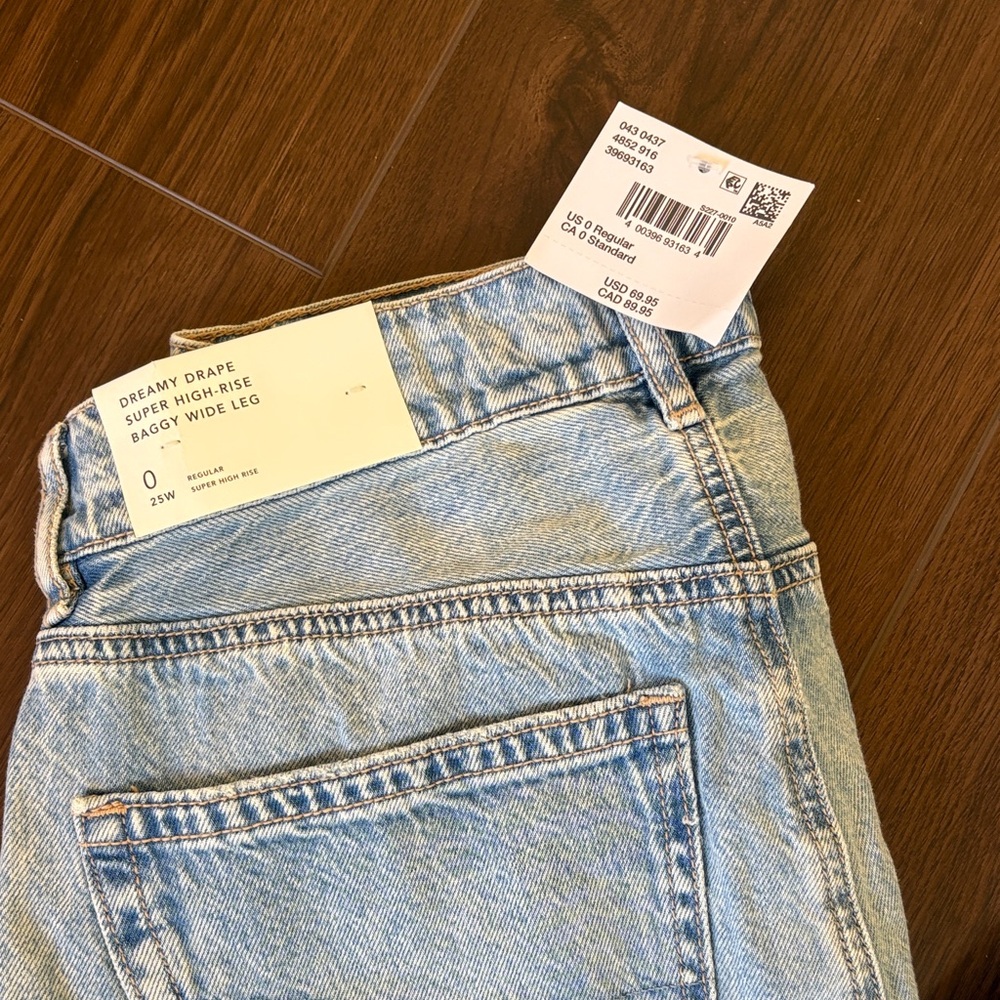 American Eagle Distressed dreamy drape baggy wide leg Jeans - Picture 3 of 3